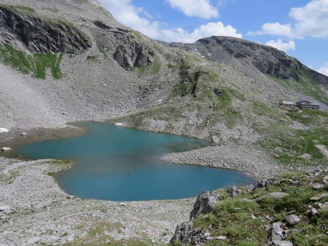 Blick zurück zum Friesenbergsee. Rechts davon das Friesenberg Haus