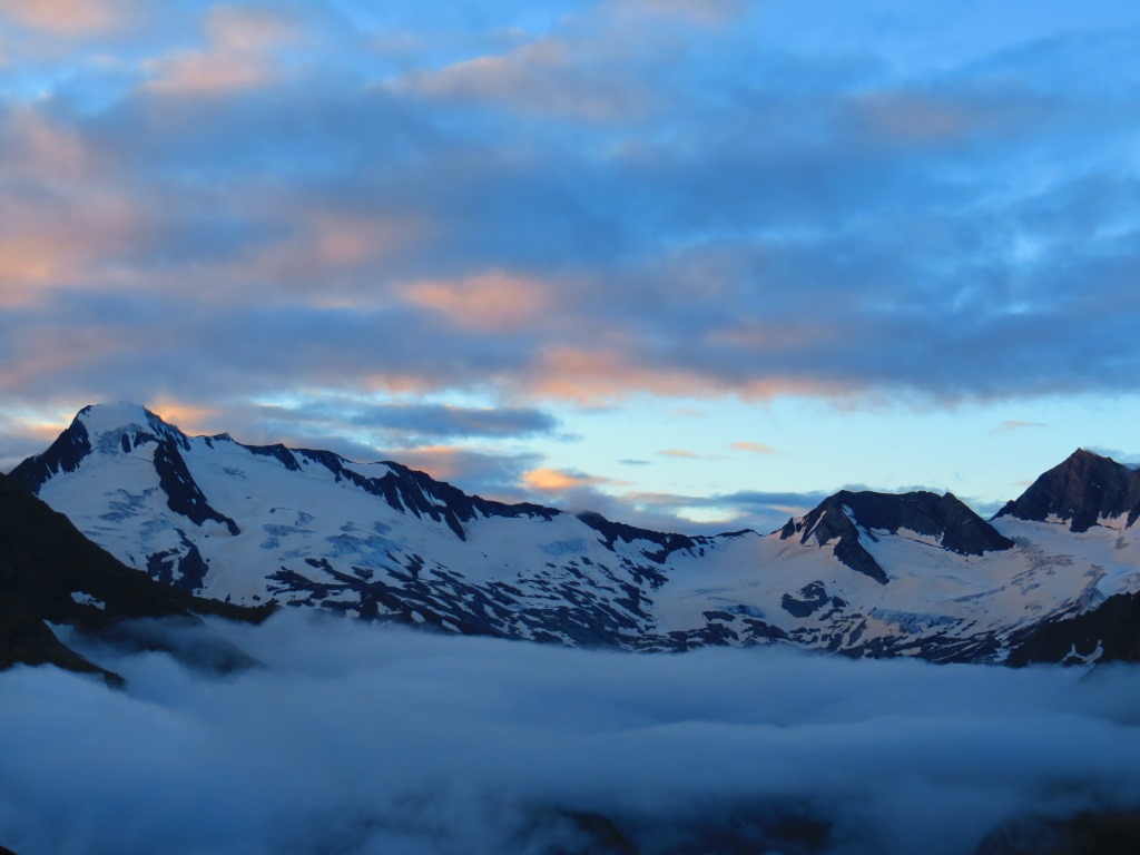 Sonnenaufgang bei der Olpererhütte