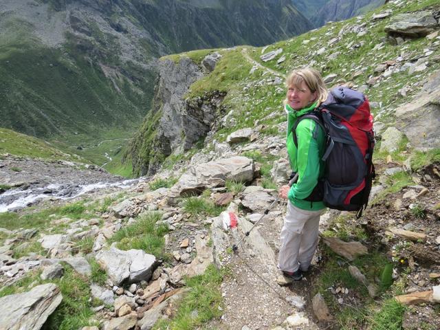 nach dem See geht es danach nur noch steil abwärts