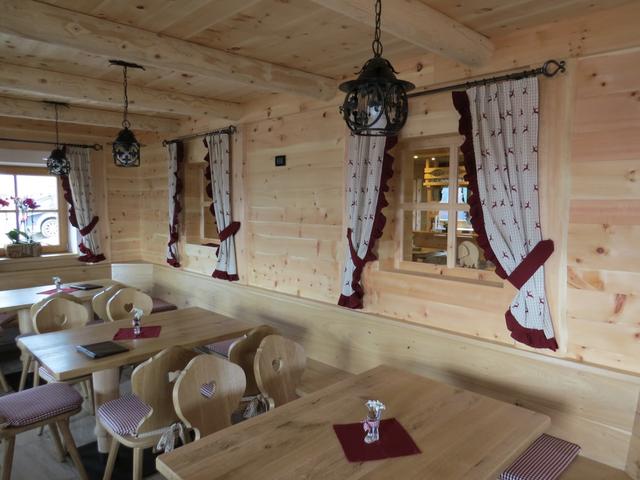 das super schöne Restaurant der Maurerberghütte