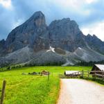 nun steht sie vor uns. Die imposante Nordwand des Peitlerkofel