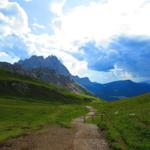 wir haben den Kreuzkofeljoch 2340 m.ü.M. erreicht