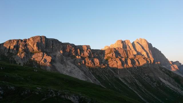 als wir am Morgen aus dem Fenster schauten, hatten wir diese Aussicht