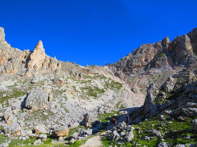 Blick hinauf zum Cir Joch