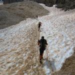 in diesem Couloir liegt praktisch das ganze Jahr Schneee