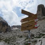 Wegweiser kurz vor dem Rifugio Pisciadù