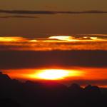 Wolken verdeckten mit der Zeit den Sonnenaufgangang. Das machte uns aber nichts aus. Es war trotzdem einmalig schön
