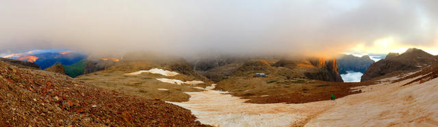 Breitbildfoto kurz vor dem Rifugio Boè