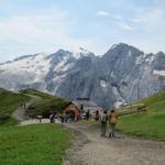 wir haben den Rifugio Fredarola erreicht 2394 m.ü.M. gerade richtig zur Mittagszeit