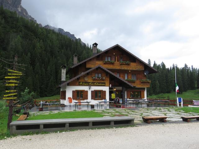 der Rifugio San Sebastiano auf dem Passo Duran