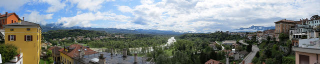 Breitbildfoto mit Blick auf den Piave