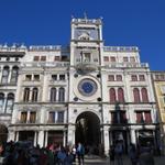 die Torre dell’Orologio wurde zwischen 1496 und 1499 erbaut