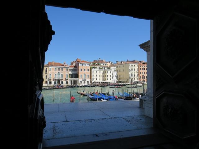 46.000 Einwohner (ein drittel der damaligen Bevölkerung starb an der Pest