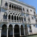 die Ca’ d’Oro ist ein Palast am Canal Grande