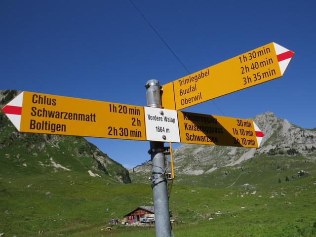 Wegweiser bei Vordere Walop 1664 m.ü.M.