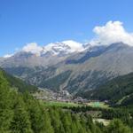 was für eine schöne Aussicht auf Saas Fee und Fletschhorn