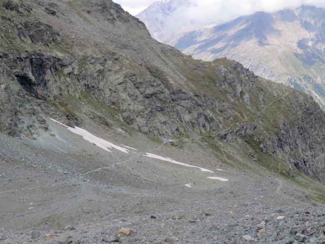 gut ersichtlich der weitere Wegverlauf Richtung Heidufridhof