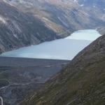 Blick zum Mattmark Stausee. Den haben wir besucht, als wir zum Monte Moro Pass gewandert sind