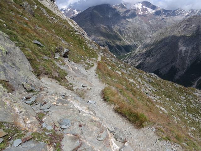 nach Punkt 2624 m.ü.M. sind die schwierigsten Passagen hinter uns