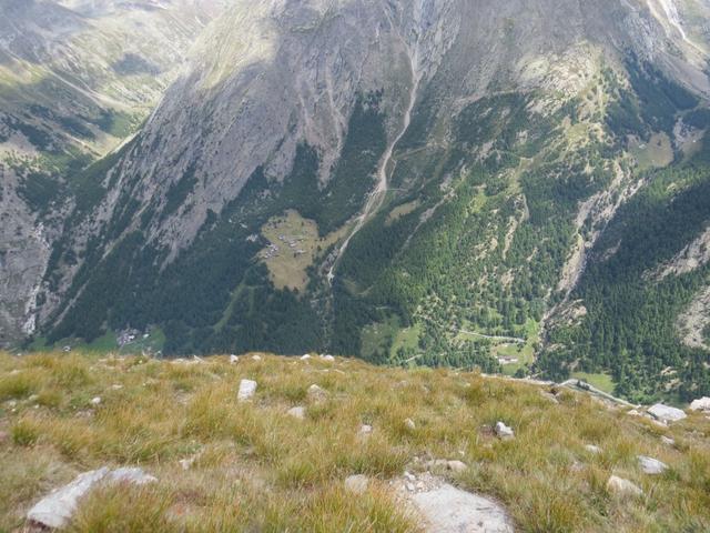 Blick ins Saasertal und nach Furggstalden