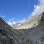 Blick Richtung Oberaletschgletscher und Oberaletschhütte. Seht ihr sie?