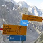 beim Wegweiser Punkt 2586 m.ü.M. ab hier beginnt der spannende Hüttenweg