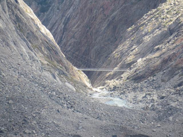 Blick zurück auf die Hängebrücke die wir vorher überquert haben