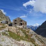 die Oberaletschütte ist an einer perfekten Stelle erbaut worden. Die Rundumsicht ist gigantisch