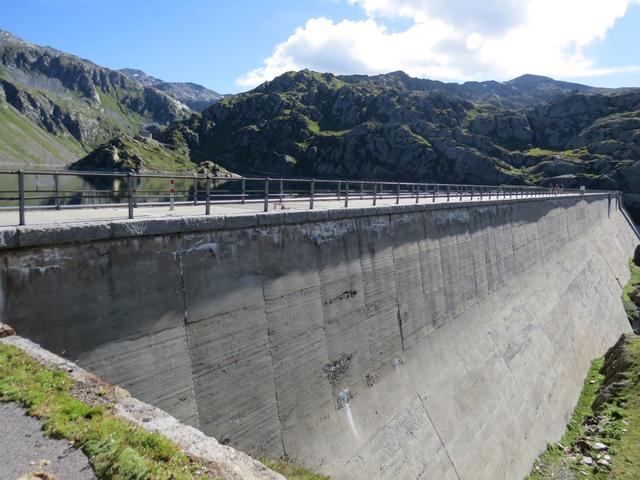 bei der Staumauer vom Lago della Sella