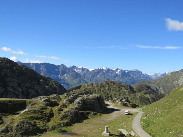 schöne Aussicht von der Staumauer aus gesehen