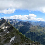 traumhaft schönes Breitbildfoto mit Blick ins Tessin