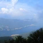 schönes Breitbildfoto mit Blick auf den Lago di Lugano und Morcote