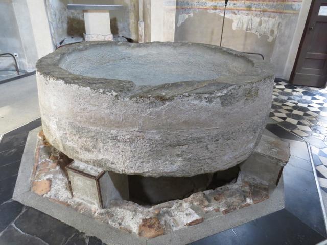 das Baptisterium in Riva San Vitale stammt aus dem 5. Jahrhundert