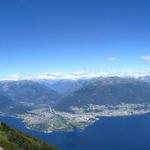 super schönes Breitbildfoto vom Lago Maggiore mit Ascona und Locarno