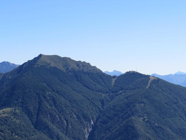 Blick zur Cimetta und Cima della Trosa. Dort oben waren wir auch schon