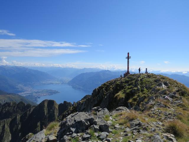 Blick auf den Gipfel des Gridone