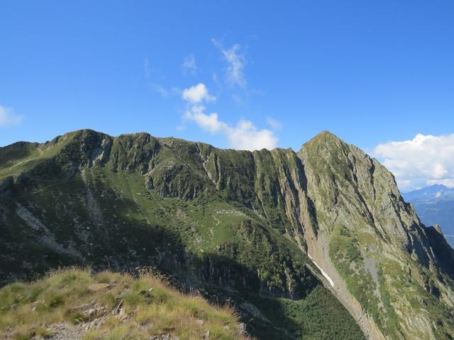 Blick hinauf zum Gridone