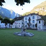 der schöne Dorfplatz von Cevio (Valle Maggia)