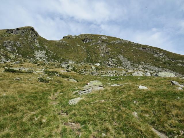 der Wanderweg führte uns danach zur Alpe Albagno 1867 m.ü.M.