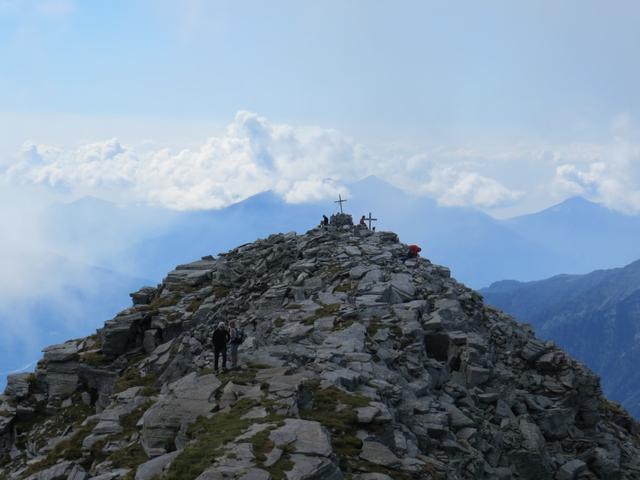 Blick zum Gipfel des Pizzo di Claro. Noch ein paar Meter und wir haben es geschafft