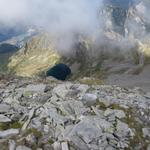 um nicht den gleichen Weg unter die Füsse zu nehmen, steigen wir auf der anderen Seite des Pizzo di Claro ab