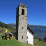 direkt neben der Kirche haben wir ein Plätzchen für die Mittagspause gefunden