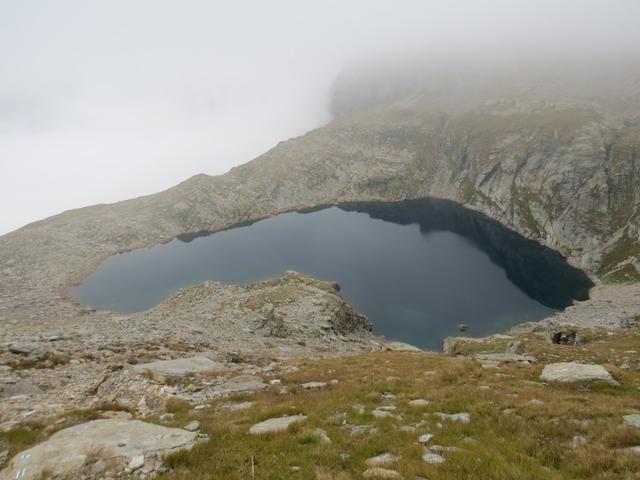 Blick von der Bassa del Barone hinunter zum Lago Barone