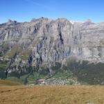 wir haben das Torrenthotel (im Sommer geschlossen) 2460 m.ü.M. erreicht, und schauen Richtung Leukerbad