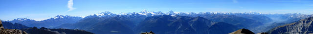 unglaublich schönes Breitbildfoto praktisch der gesamten Walliser Alpen. Bei Breitbildfotos immer auf Vollgrösse klicken