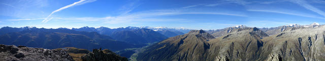 was für ein traumhaftes Breitbildfoto. Das halbe Wallis liegt einem zu Füsse