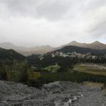 Blick zurück Richtung Arosa. Dort regnet es bereits. Wir hoffen das der Regen an uns vorbeizieht