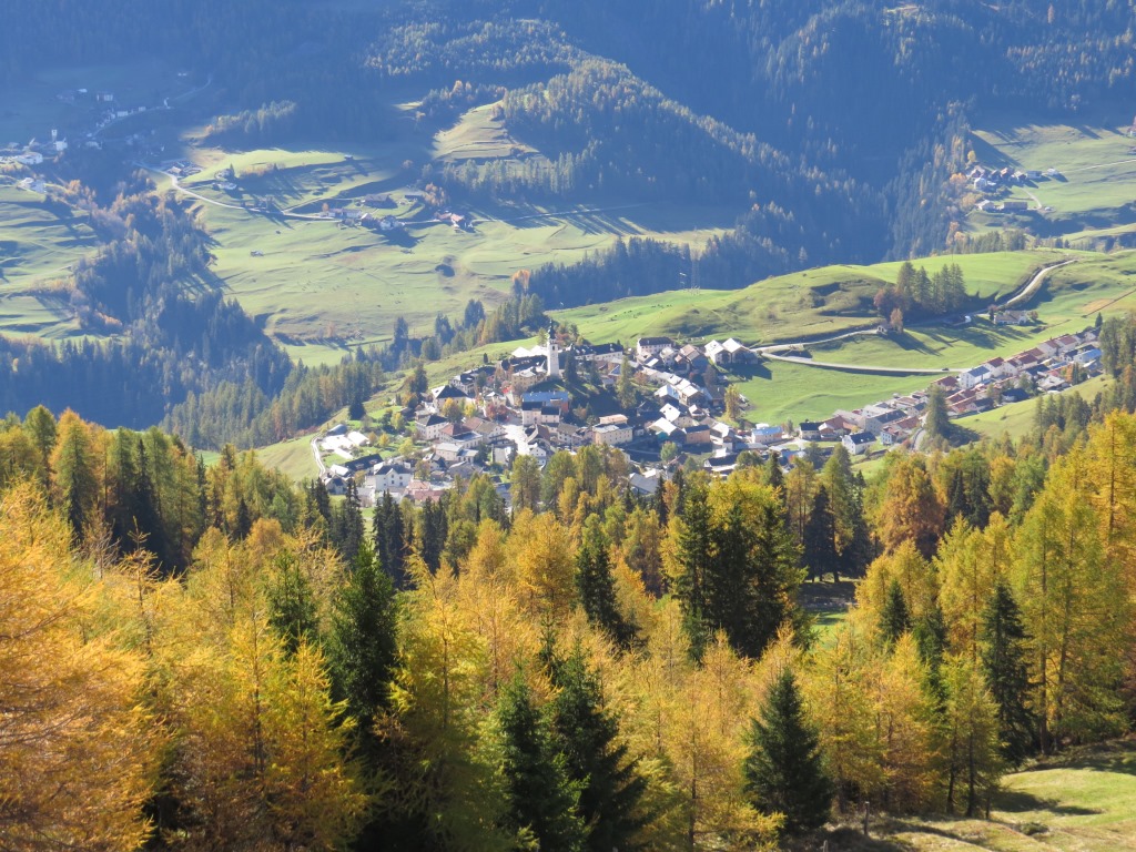 Blick hinunter Richtung Ftan