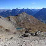 Blick vom Sattel aus hinunter zum Lai da Minschun