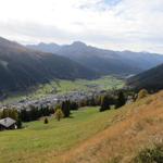 Blick von der Strelaalp 1916 m.ü.M. auf das Landwassertal und Davos-Platz